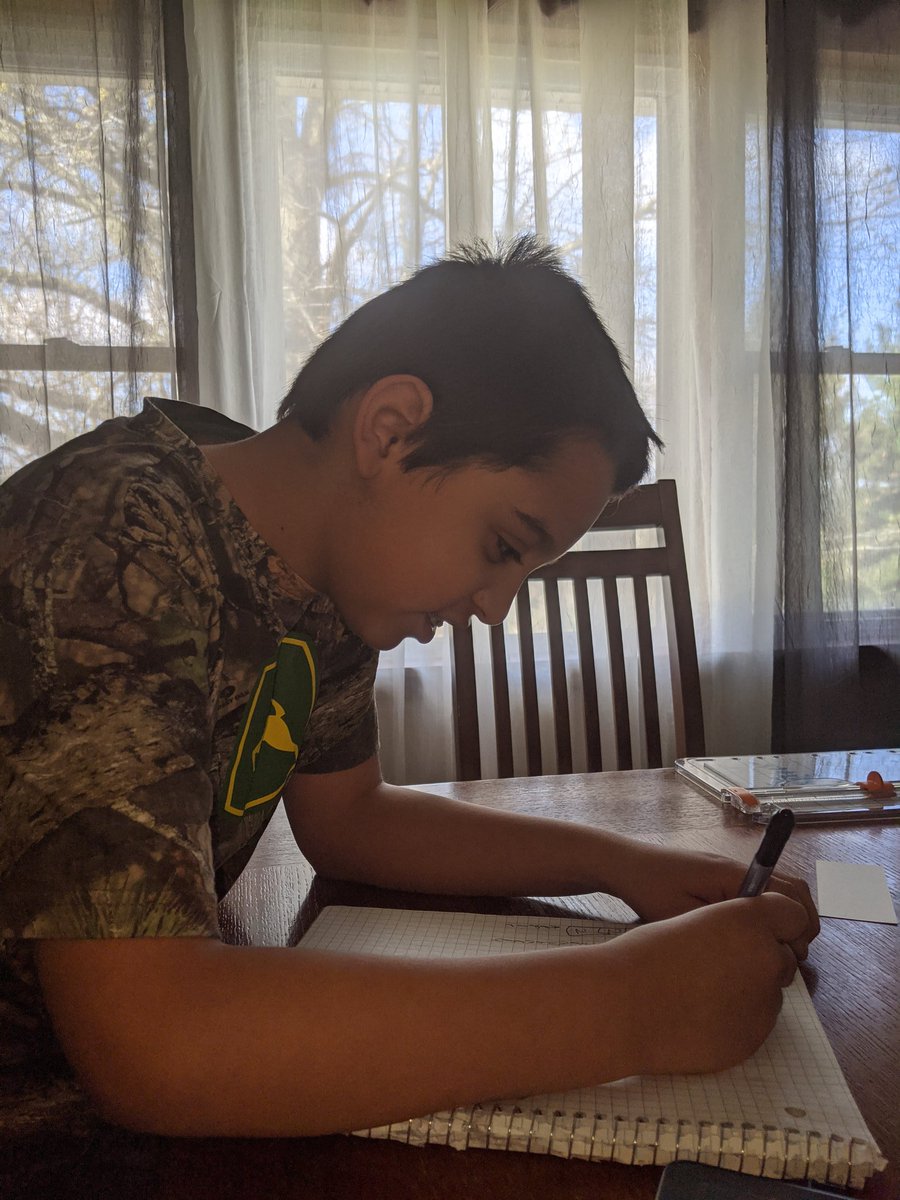 corgilover99's tweet photo. Working hard on math. #4teamvalley https://t.co/fZWGCuskRs