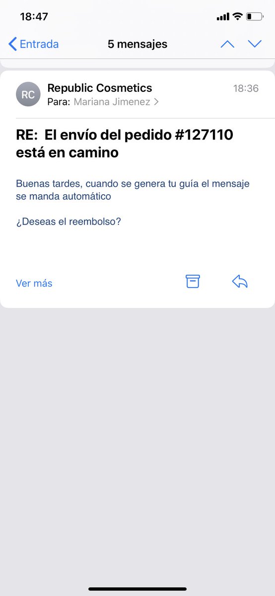 La_Poulain's tweet photo. Entiendo que para muchas marcas una compra cancelada no significa nada, pero como mercadóloga estoy convencida de que una mala experiencia es igual muchas compras menos. #RepublicCosmetics ¿@yuyacst sabrá que así de fácil te ofrecen reembolsos cuando los envíos fallan? https://t.co/JD81dGzQie