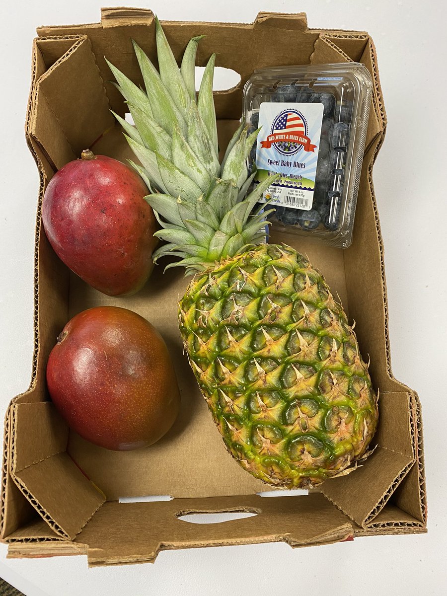 farms_east's tweet photo. Thursday 9:30 am opening up with our $10 produce box . Curbside pick up   ALSO  in addition pick up this fruit box for $5 https://t.co/yZx9oJ3cQ0