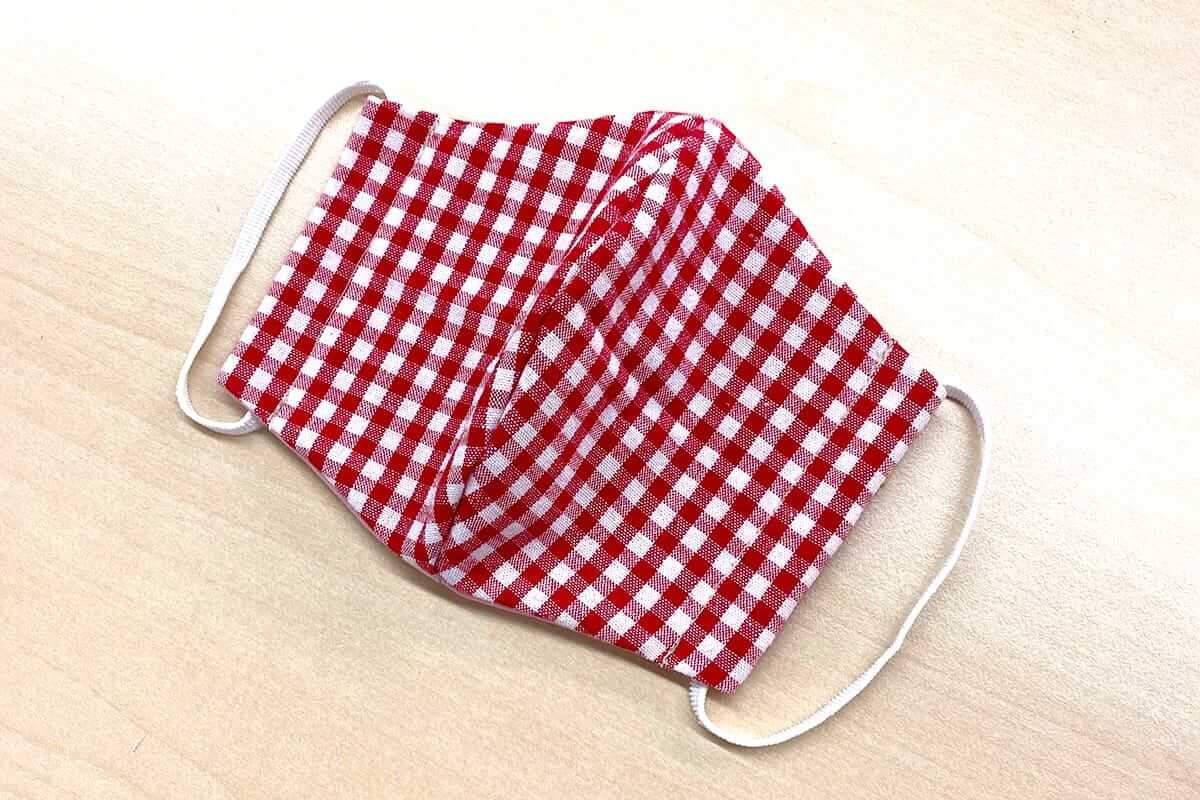 smartDIYs_us's tweet photo. Miss yesterday's post? Check out our new art files and instructions on how to make a cloth face mask! https://t.co/y45VXKg5X9 https://t.co/PgbTnpnqPT