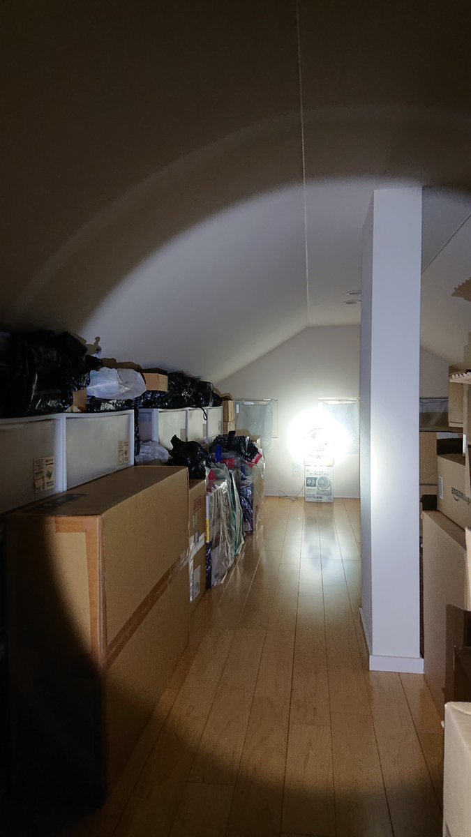 RyXJSg8V1eZ7mfP's tweet photo. #ストリームライト 3AA プロポリマー HAZ-LO
アメリカ製
120lm 14000cd
シングルモード
フォワードクリック
くっきり強力なスポットと広くはないが明るい周辺光の使いやすい配光です。
…続く
#ストリームライトはいいぞ
#ご注文はストリームライトですか
#Streamlight
#PROPOLYMER
#HazLo https://t.co/7d1tB1r44b
