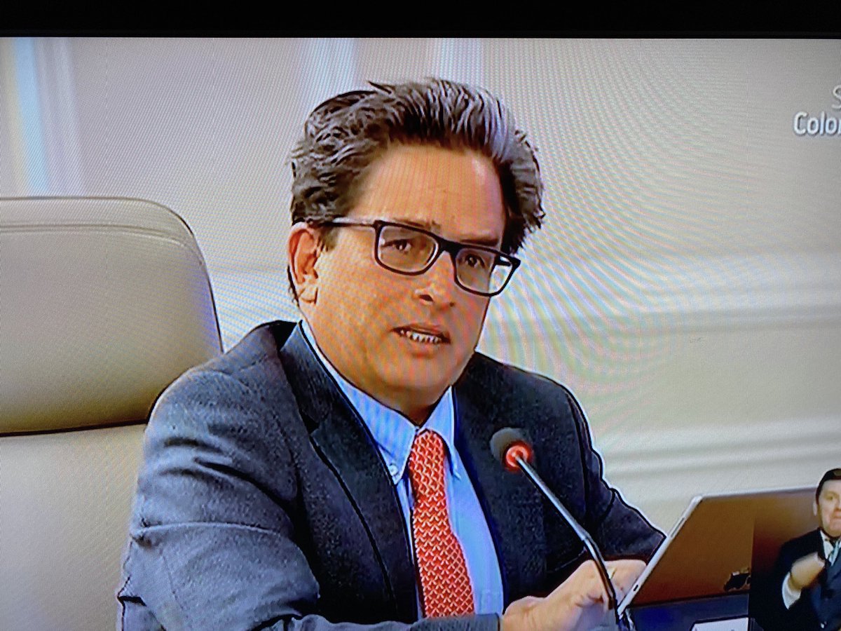 EnriquePenalosa's tweet image. Un gran Presidente y un excelente Ministro. Estamos bien liderados. Con el esfuerzo de todos, saldremos adelante