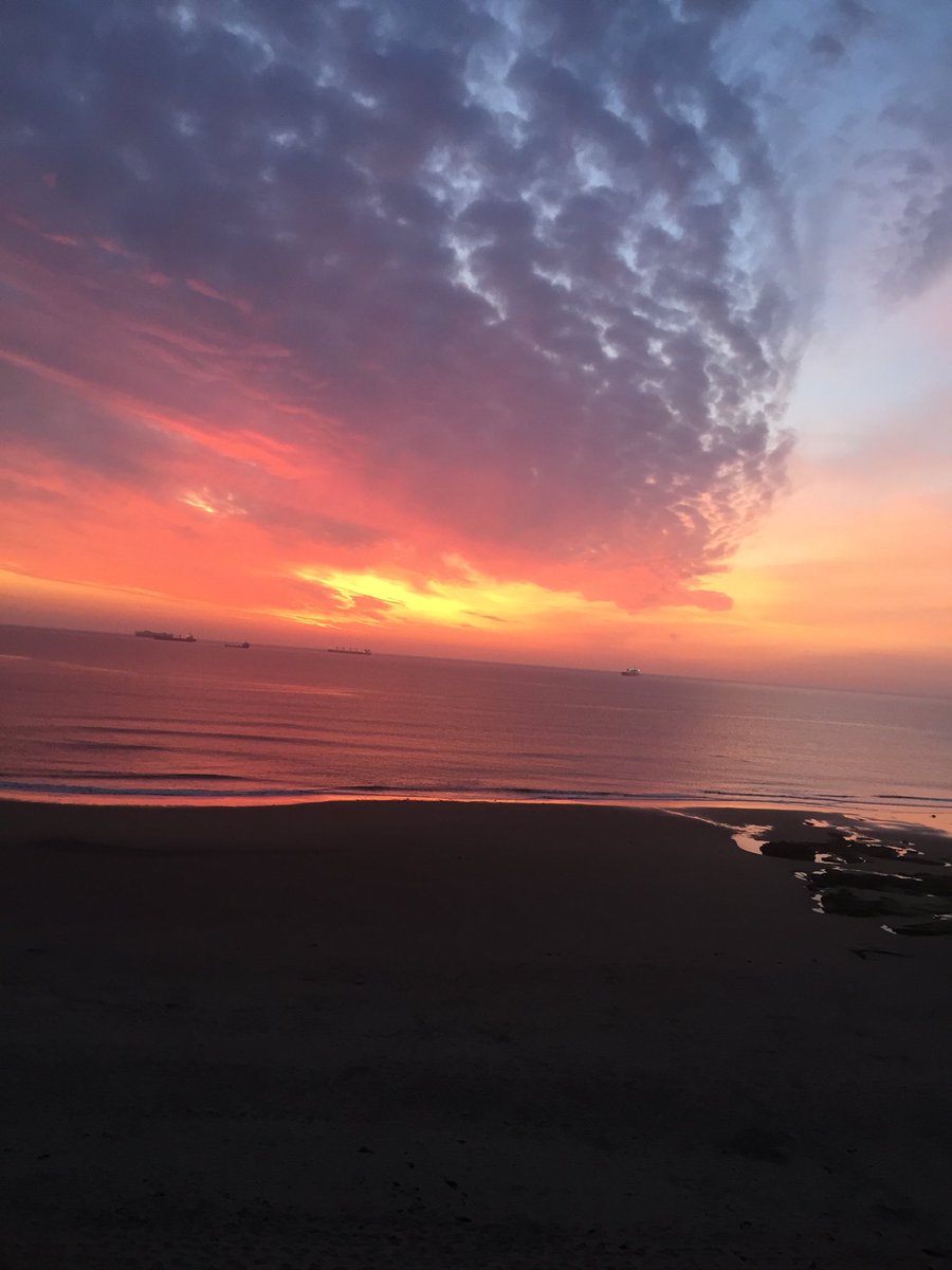 Wowza!!
Every cloud.
#whitleybay #tynemouth #longsands #stilldelivering