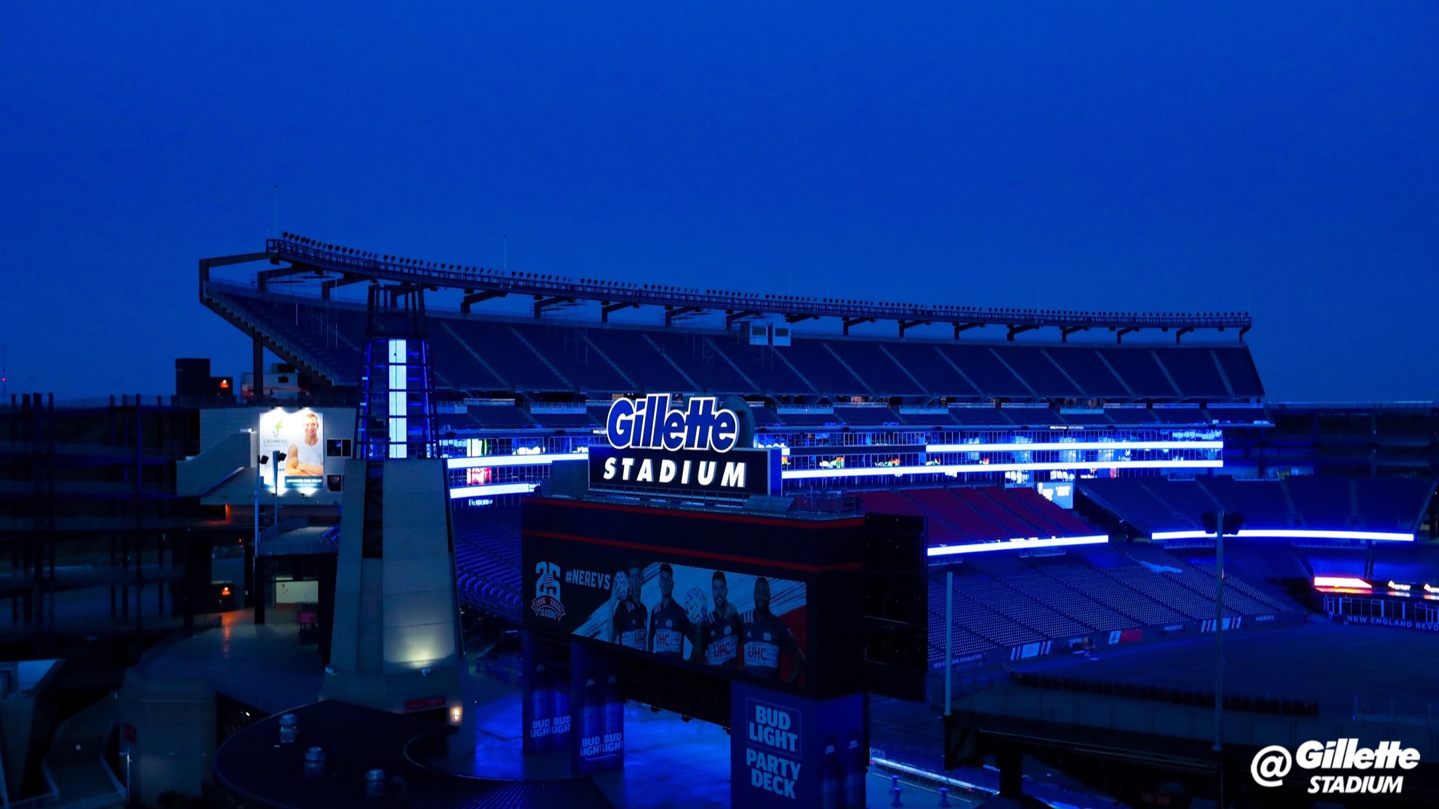 Gillette Stadium on X: Throwback Thursday. #BUFvsNE