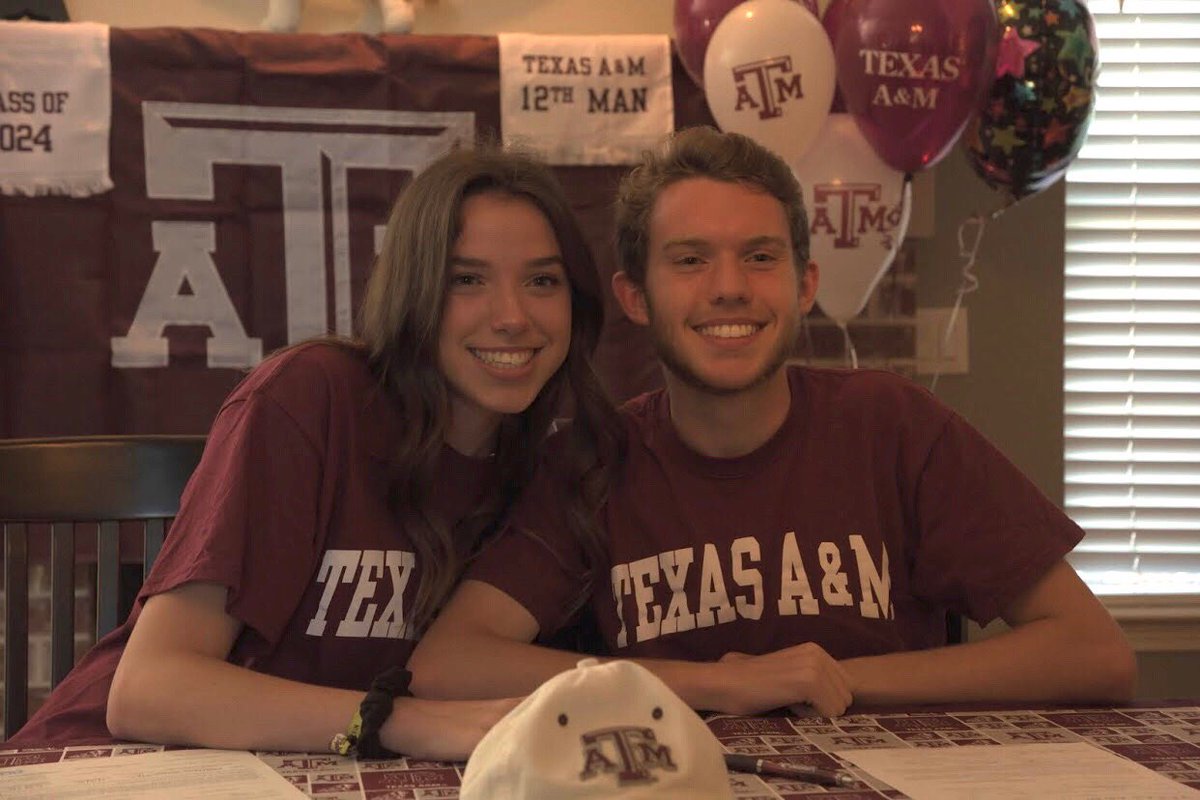CarrollCXC's tweet image. Congratulations to Tim &amp;amp; Katherine McElaney on their NLI signing today with Texas A&amp;amp;M. Thanks to everyone that joined via Zoom!