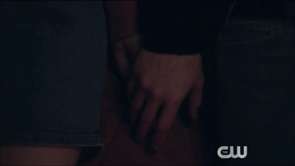 maisphie's tweet photo. THE ONLY THING GOOD TO HAPPEN IN THIS SHOW FUCKING FINALLY #barchie https://t.co/V8EHWcjnQb