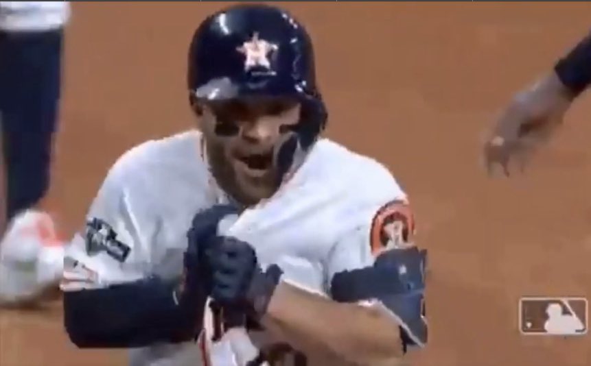 AndyTrocha's tweet photo. @adamjones985 @ChristianArcand If an Astro is hit by a pitch and there are no fans to see it, will it still leave a bruise? https://t.co/LJVWpi7ceN