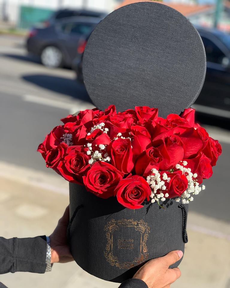 He has flowers!