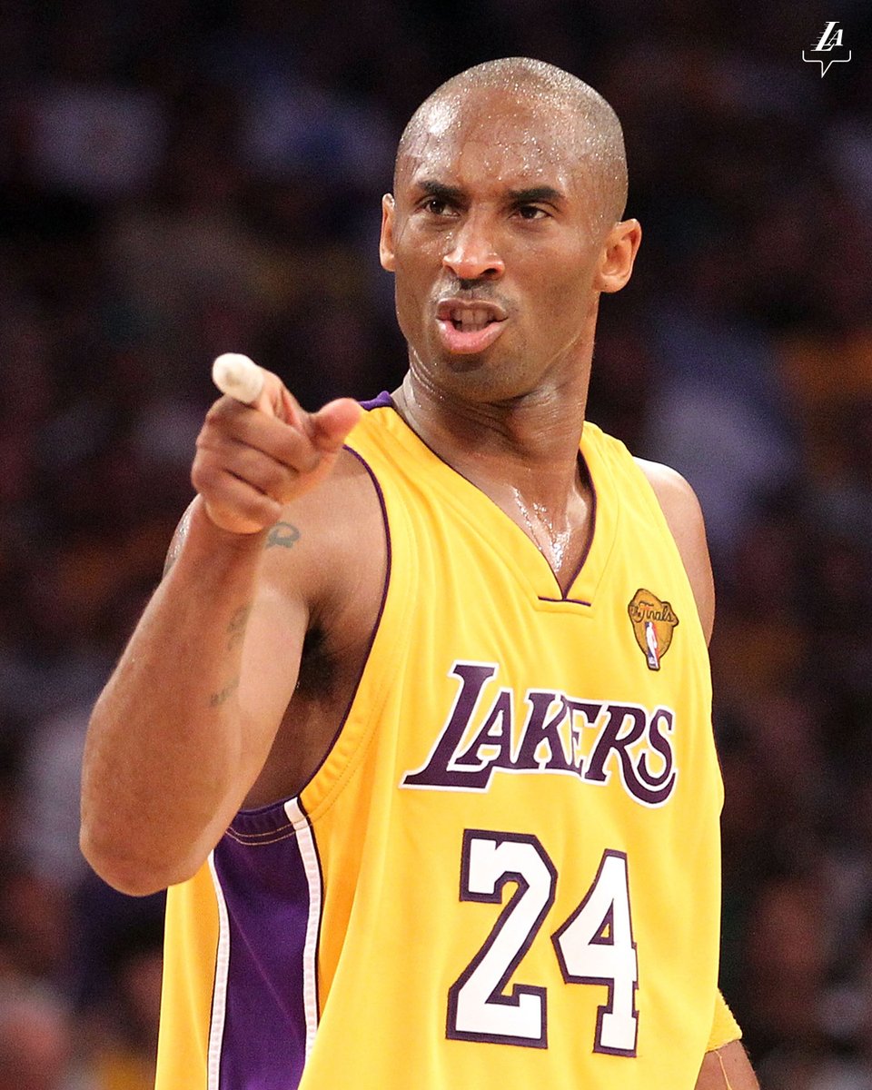 Lakers's tweet photo. Mamba Mentality #LakeShow2010 https://t.co/wzOVHrUuw6