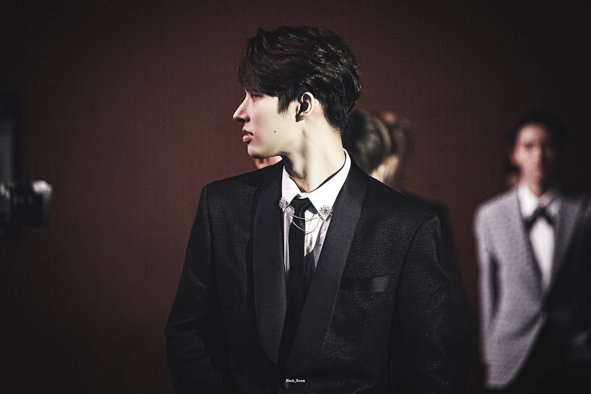 mr. song mingi looking fine in that suit  pt. 2