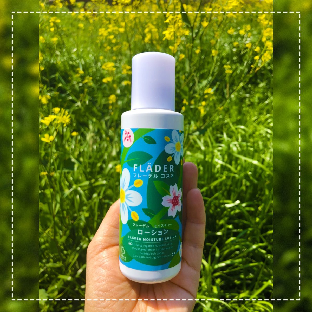 FladerCosme's tweet photo. 🌱フレーデル　モイスチャー　ローション🌱
🌱FLÄDER MOISTURE LOTION🌱

🇸🇪KOMMER SNART: April 17th 2020!⁠⠀
🇯🇵近日公開：2020年4月17日!⁠⠀
♥️COMING SOON: April 17 2020!⁠⠀

#FläderCosmetic #フレーデルコスメ #Vegan #ヴィーガン #ヴィーガンコスメ #SkinCare #VeganSkinCare #コスメ https://t.co/UprrbrtQgj