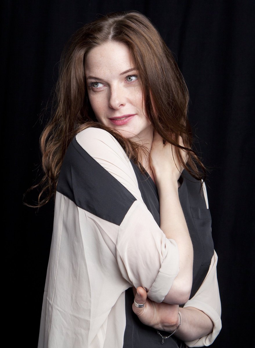 ShoutOut3Sub's tweet photo. *SOC Hej! The name is Rebecca Ferguson. Do reply below to be acquainted with me. Either an IC to start a liner, or simply anything. I have so much affections to share. Do it! https://t.co/HpPLHtqLF7
