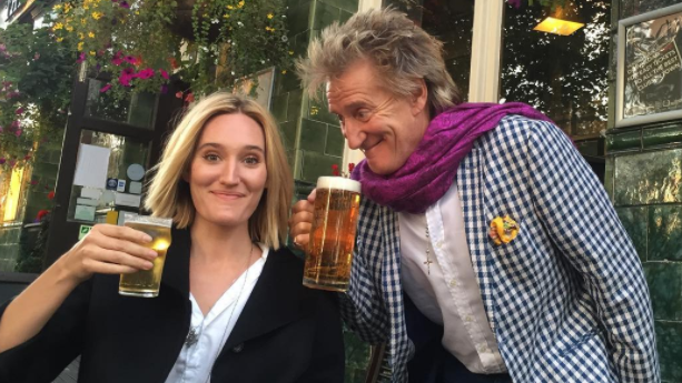 HarryLamont4's tweet photo. 💙OoH La LA RuBy! Very Nice! @rodstewart #RubyStewart @ronniewood #Faces #OohLaLa
#CoronavirusChamber
https://t.co/p0tr6whHga https://t.co/kS6PedmcZx