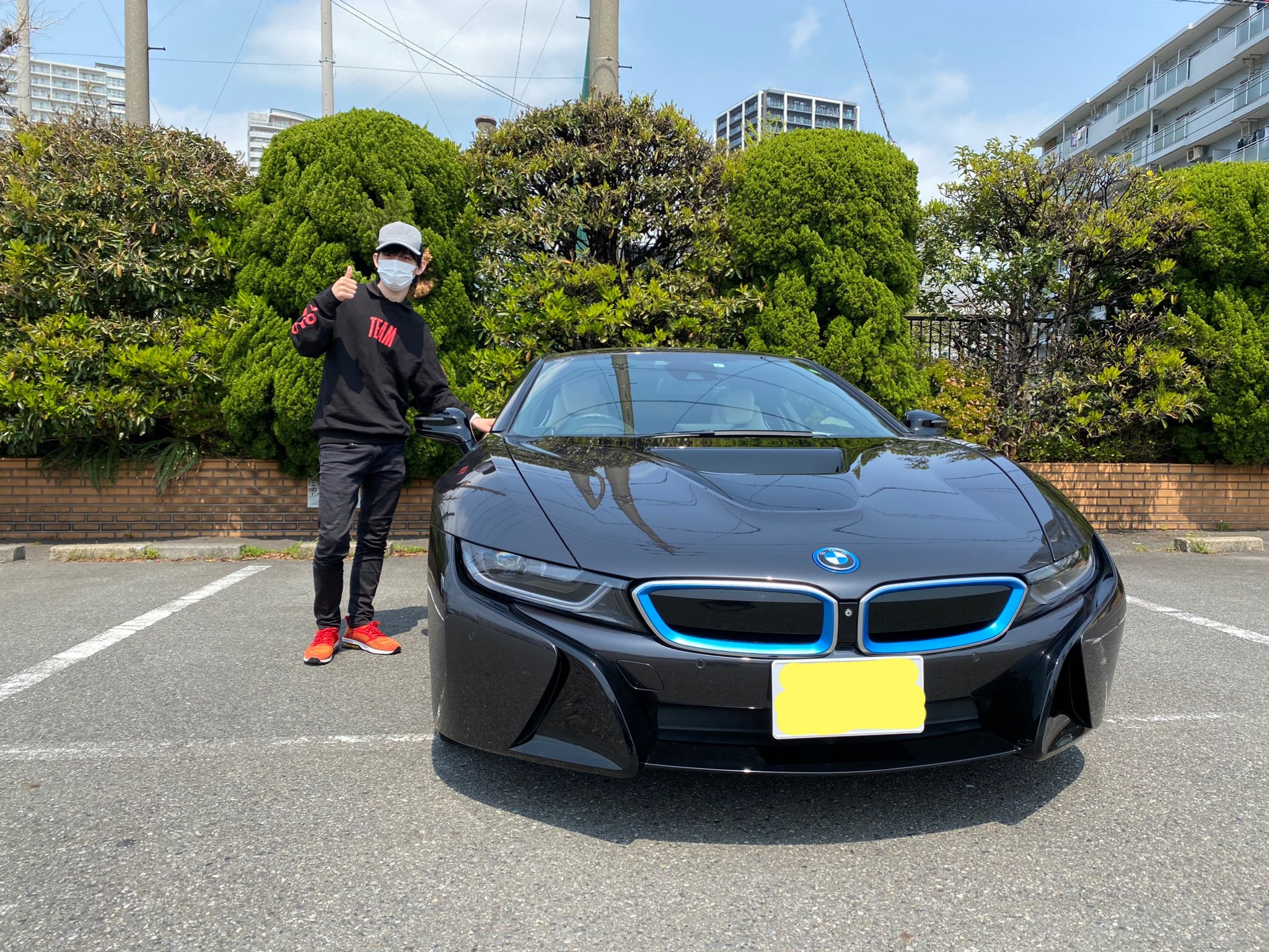 金花 きんばな Bmw I8 納車しました 自分への最高の誕生日プレゼント T Co Dzrwrlrkcj Twitter