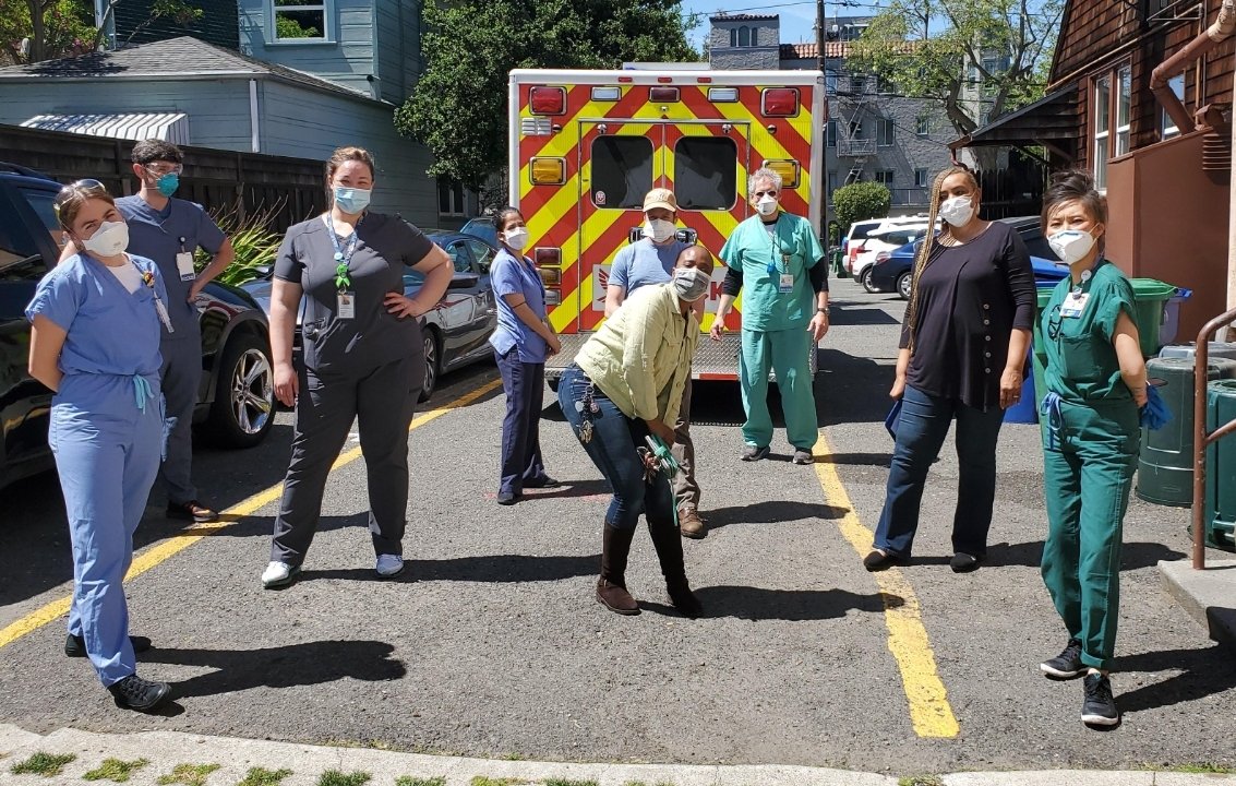 buildingfuture5's tweet photo. 22 clients were moved to Operation Safer Ground! Health Care for the Homeless w/ the Building Futures’ team moved San Leandro Warming Shelter &amp; Alameda Warming Shelter clients  65 and older &amp; clients with previous health conditions. @CityofAlameda @CitySanLeandro @AlamedaCounty https://t.co/0dSr7xK9J3