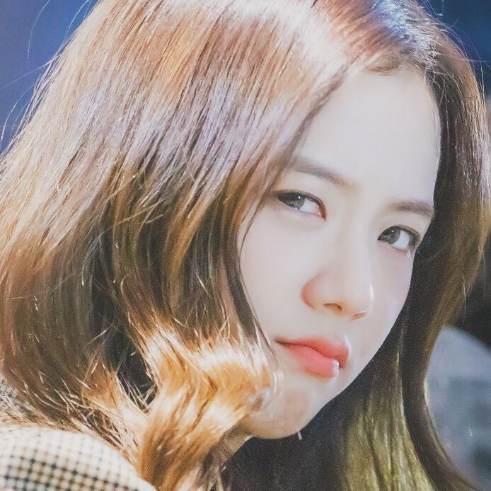 ourjisooloops's tweet photo. jisoo icons (2)🐰 https://t.co/IEF2IDEweB