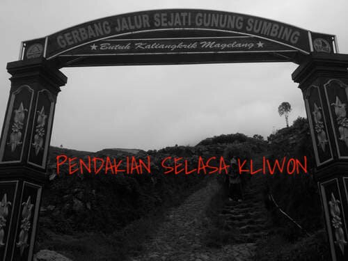 {A THREAD}
.
.
PENDAKIAN SELASA KLIWON
.
.
<a href="/balakarsa/">patrick ethnic ☆</a> 
<a href="/bacahorror/">Bacahorror</a> 
<a href="/ceritaht/">Cerita Horror X</a>
<a href="/bagihorror/">Berbagi Horror</a>
#bacahoror
#pendakianselasakliwon