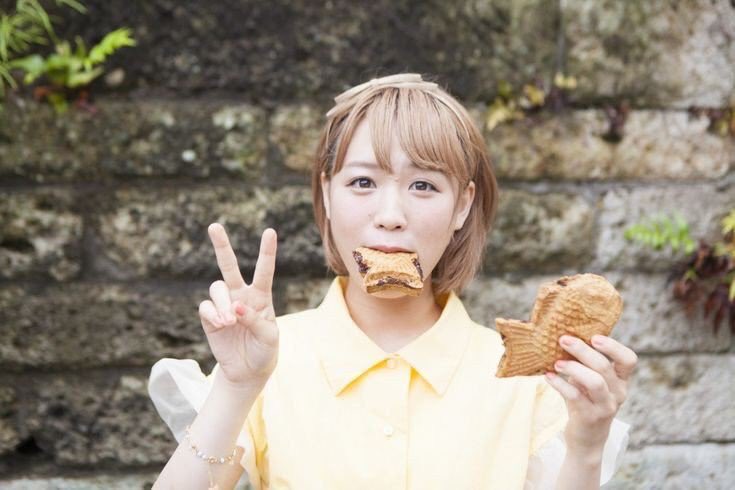 SutakuB's tweet photo. こんにモモチッチさん🍑🍛
在宅ワークの日は運動不足解消の意味も込めてランチだけ外出るようにしてます
いつも飲みに行くお店でカレー頂きました🍛
昨日スパイストラベラー見てカレー食べたかったから良かったー！
今日も1日頑張っていきましょ！

#OrangeConcept https://t.co/5YQnnB7UyX