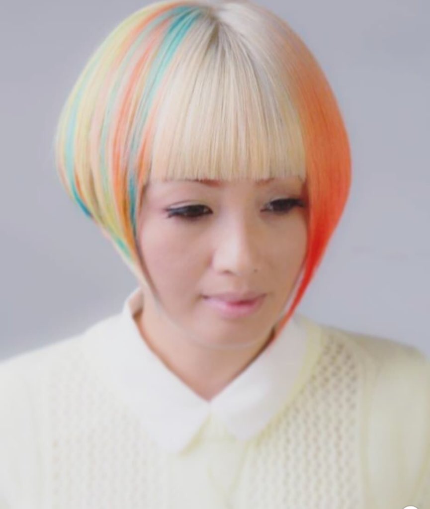 Маргааш өглөө 9-14 цагийн хооронд зөвхөн Twitter-чид хотын төвд,Орос🇷🇺элчингийн баруун талд "Green" салонд үсээ ҮНЭГҮЙ  засуулвал найзууддаа 💇🏻‍♀️Түгээгээрэй,☎️9666-1864 
ГОЁ УУ 😊 (Жич: Дадлага биш 🙏) 
 1.RT хийсэн байх
2. #GreenSalon  гэж comment бичсэн байхад л болох юм байна .