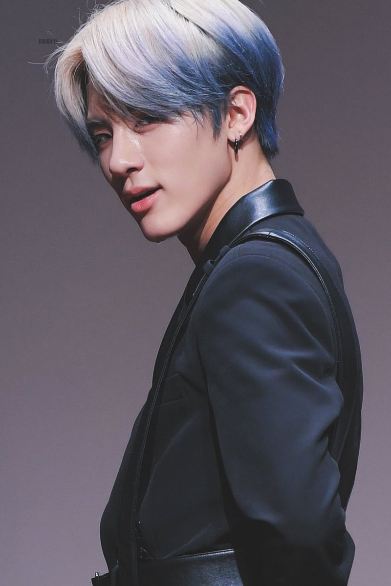 Son Young Jae