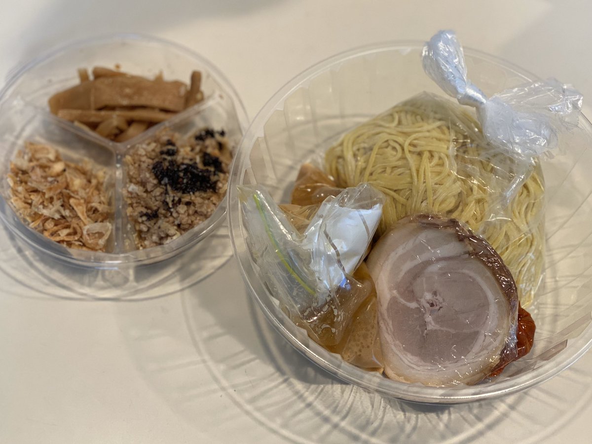 スミス 神保町 覆麺 智 さん テイクアウト 肉山椒まぜそば 覆麺さんにもテイクアウトメニューがありますよ 山椒まぜそばが自宅でも食べられます しかも手作りキットなら持ち帰って好きなタイミングで作って食べられます のりを追加tp 生玉子 スミス 神保町 覆麺 智 さん テイクアウト 肉山椒まぜそば 覆麺さんにもテイクアウトメニューがありますよ 山椒まぜそばが自宅でも食べられます しかも手作りキットなら持ち帰って好きなタイミングで作って食べられます のりを追加tp 生玉子