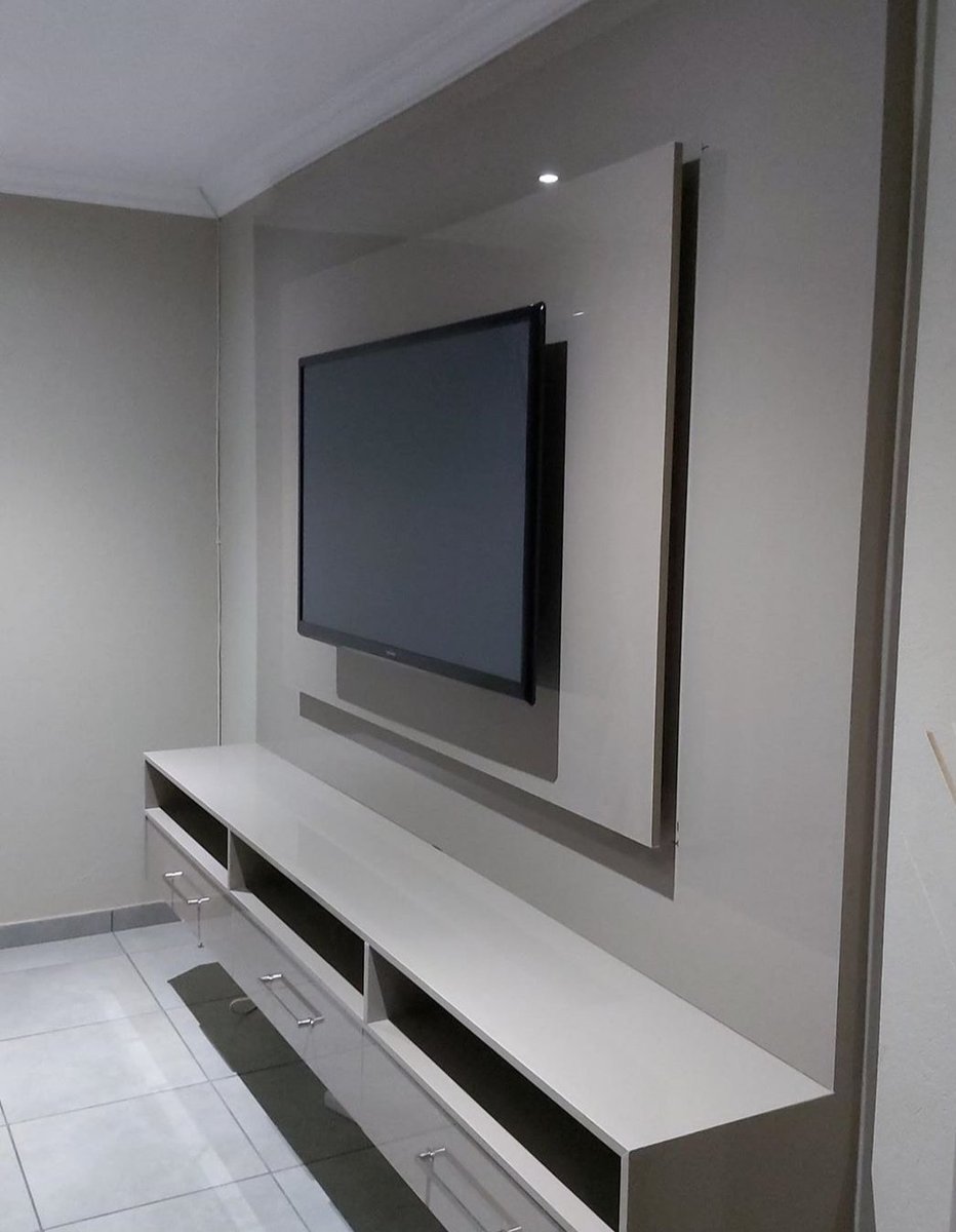 CypressLimited's tweet photo. Great finish.👍🏿
#moderntvstand #luxurylifestyle #beautyinsimplicity @CypressLimited contact us 0249981801 or 0201609161. https://t.co/mvQNs8y2ED