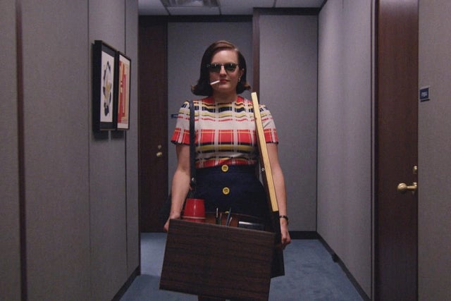 Peggy Olson is UR. Smart, creative and idealistic, Peggy evolves from a nervous secretary to one of the most sought after ad people of her time. She is a visionary whose sheer intelligence and passion drive her to even greater heights, all without compromising her identity. 4/
