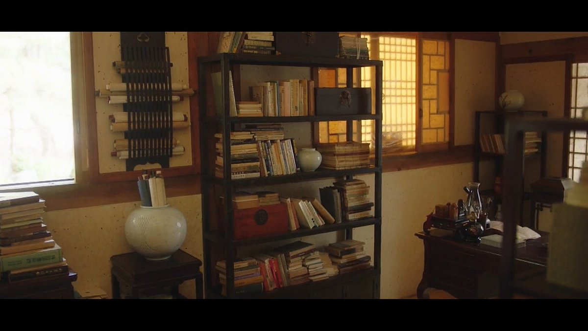geudae's tweet photo. There's something intimate in being granted access to one's bookshelf, let alone their collection – a presentation of themselves that is at once personal and shared. #shelfrespect https://t.co/vBqg7U8BeV