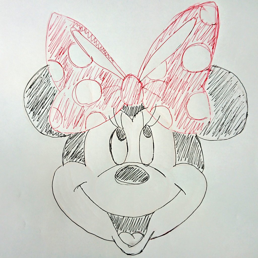 ガリ勉パピヨン ディズニードローイングクラス やってみた チョットなんか アホっぽいミニーちゃんなった 笑 T Co Pmoelqbowm