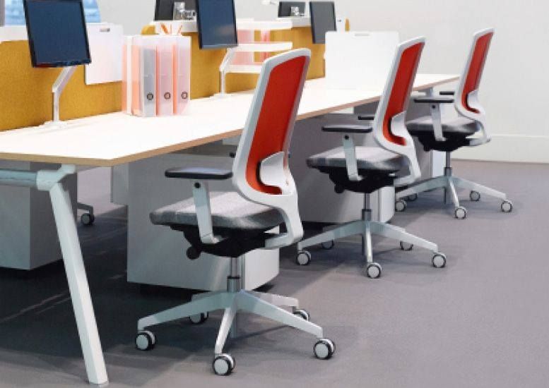 Make yourself comfortable with our huge range of seating.
buff.ly/2ZoYF8y - Interior Design Expertise

#officelife #officedesign #officefurniture #backpain #deskchair #workplace #seating #workplacewellness