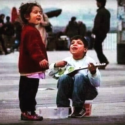 BURAKBERKAYGul1's tweet photo. #Gülmek bizim bir tutkumuz
__//#OLSUN ..''
#Olurda bir gün ağlarsak ..
O da #MUTLULUKTAN olsun ..''
🤗 #GÜNAYDINLAR 🤗
'' MUTLU HUZURLU SABAHLAR '' https://t.co/O4W4ZW47X0