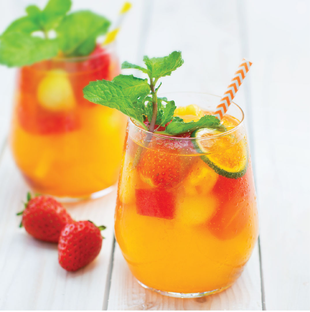 sirupabc's tweet photo. Misalnya Fruit Cocktail ala @sirupabc nih.. Segarnya sirup ditambah dengan manisnya buah-buahan favorit, wah enak banget deh! https://t.co/MNuz6oCylX