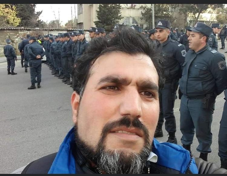  #Azerbaijan police arrested Natig Isbatov, a journalist for the pro-opposition  http://7gun.az  news website, on Apr 9, when he filmed a protest in front of a municipal office in Baku. Sentenced to 30 days for violating the lockdown & disobeying police.