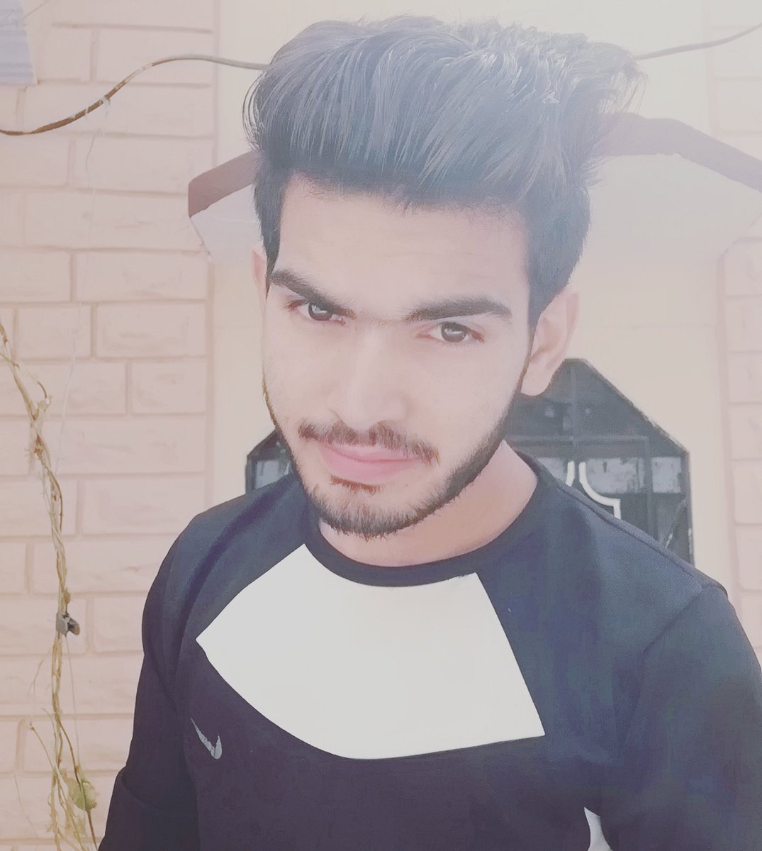 RajMilsher's tweet photo. #milsherraj #RJ37 #MR37 #looking #photo #fashion #style #100likes #followme #followbackalways #followforfollow #followers #followher #kingboy #kindout #milsherraj #fullfast https://t.co/dY4QuKJXO8