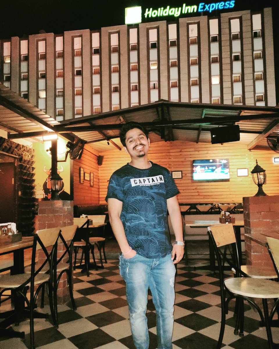 wanderlust_nj's tweet photo. @realmemobiles This video i made using wonderful realme XT..Love for this mobile @realmemobiles 
#RealFunUnlocked 
This is for the realme lovers 
Video- https://t.co/gyngs3vyea https://t.co/mPNYEhkkMw