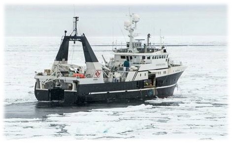 1/10 FV Northguider (NG) ran aground in Hinlopen strait while trawling for shrimps on December 28, 2018. Almost as remote as you can get it. 200 nm away from Longyearbyen (LYR). Hardly any communication possibilities in the area.  #APP4SEA2020