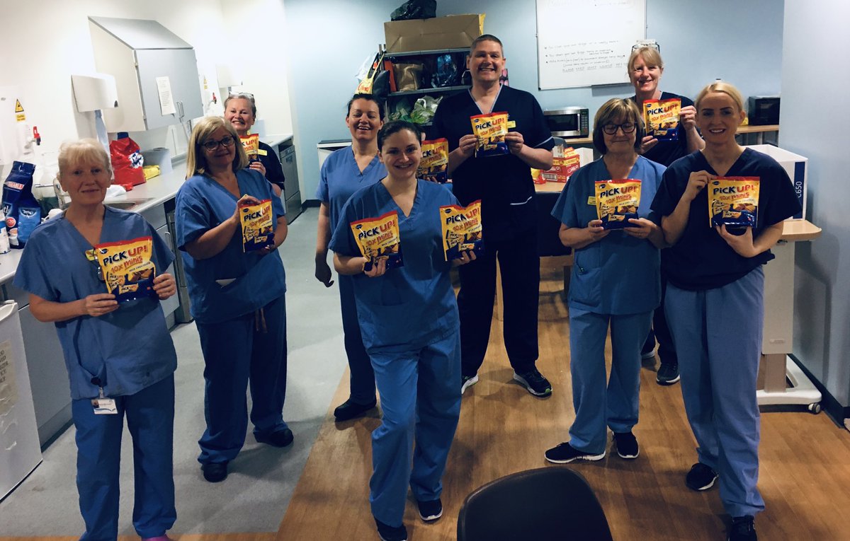 MciAlison's tweet photo. Huge thanks to Alison &amp; Darren ⁦@sainsburys⁩ Braehead -donated delicious, ⁦individually wrapped infection control friendly ⁦@BahlsenPiCKUP⁩ for the critical care team, QEUH ⁦@NHSGGC⁩ https://t.co/xrEiRYMR5j