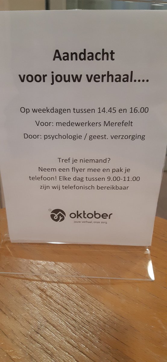 Tijdens de wisseling van dienst op de cohort afdeling zit er in de hal een psycholoog of gewestelijk verzorger op ons te wachten. 
Ik waardeer het enorm hoe <a href="/ZorginOktober/">Oktober</a> op dit gebied met ons tijdelijke team om gaat !