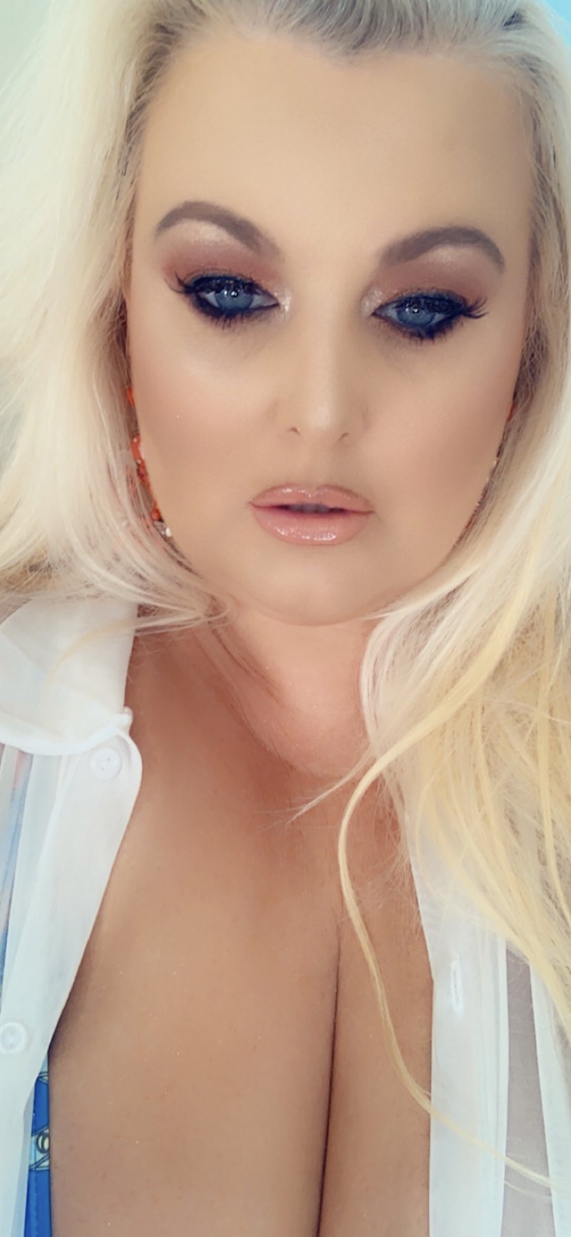 1 pic. So join my onlyfans/kirstynhalborgxxx and check out our fun week of plans Slut Saturday 😈Slumber