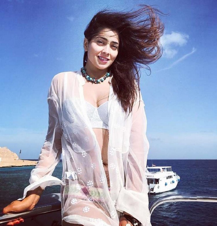 TimesSouth1's tweet photo. #ShriyaSaran
Sensational Shriya Saran’s bold looks
For More>>https://t.co/PrkZbPc31R https://t.co/rWMjgDewXt