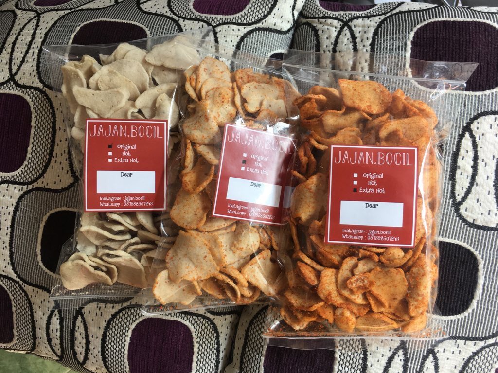 rikkerachman's tweet photo. min @infomalang minta tolong bantu retweet yakkk.
aku jual basreng nih ada variant original, hot, extra hot. ada 3 kemasan 125gr Rp 15.000
1/2kg Rp 60.000
1kg Rp 110.000
yang minat bisa langsung dm aku atau bisa cek ig @jajan.bocil 
makasih minnn @infomalang https://t.co/JDn9ifPGGV