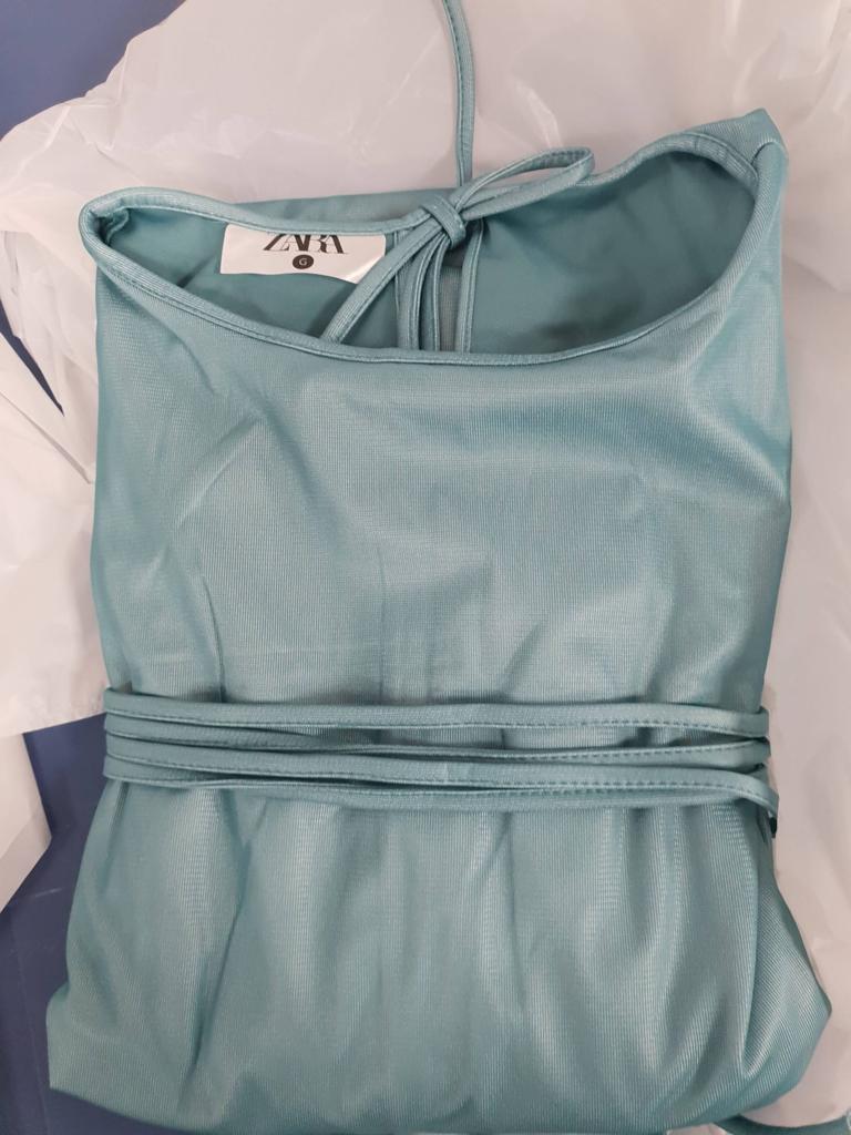 🔴🔴🔴 Las batas de Zara ya están llegando a los hospitales. GRACIAS, AMANCIO ORTEGA.
#ZARA #Inditex