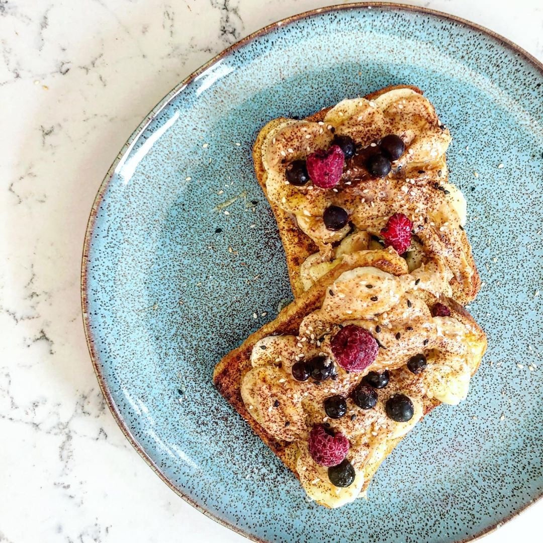 kingscrossN1C's tweet photo. Rise and shine.🌅
Fuel your day with @mymapleandco’s Whipped Nut Butter French Toast. 
Find the full recipe on the #KX2U wall. 👉 https://t.co/ZvyHbQBrpW https://t.co/FsNSiCTC24