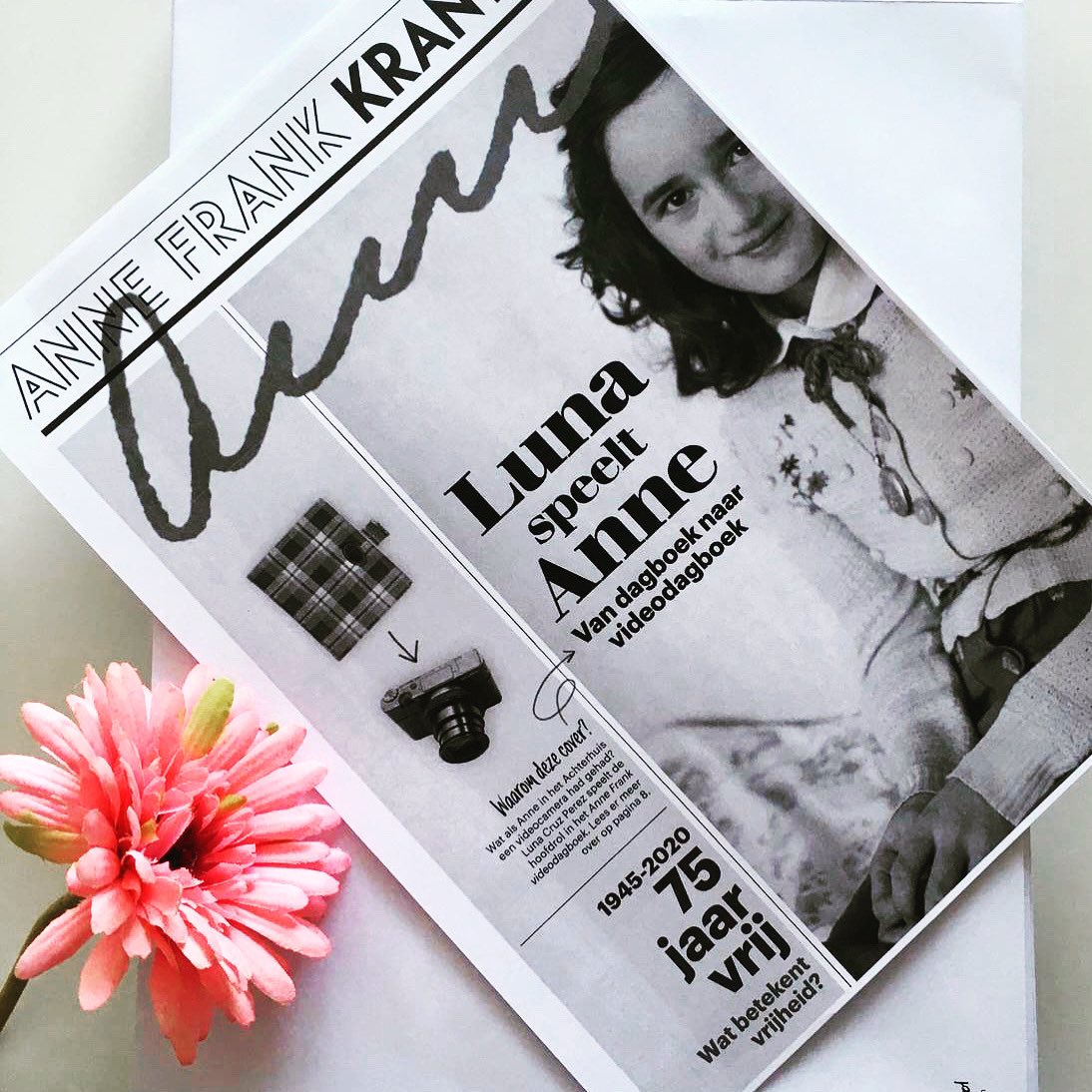 Vandaag ontvangen de kinderen van groep 7 weer een enveloppe! Nu met de Anne Frank krant. Het is een onderdeel van het project over 75 jaar vrijheid! 🌸 #vrijheid #75jaar #annefrank #onderwijs #onderwijsopafstand #thuisleren #dacostahoograven #hoograven #utrecht