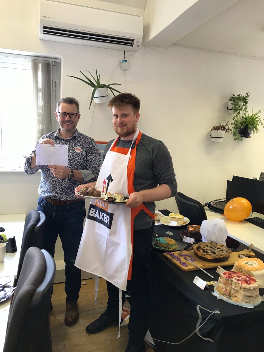 OasisStudioUK's tweet photo. Throwback to our charity bake-off in 2018 🍰⁣
⁣
What tastier times they were! ⁣
⁣
#ThrowbackThursday #BakeOff #OasisStudio https://t.co/DHmpK0xJYr