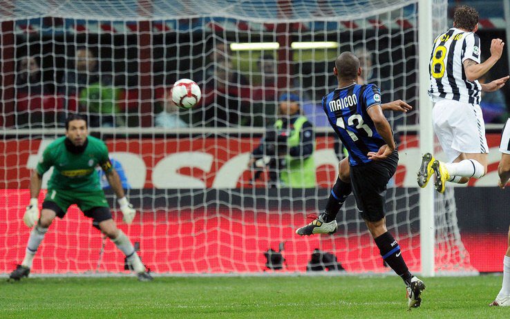 gio_prankster's tweet photo. Dieci anni da gol più inimmaginabile che abbia mai visto. https://t.co/b8t9BlYb1U