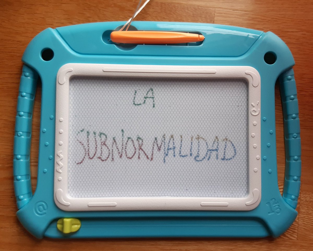 DaniBordas's tweet photo. Como mis niños de 1 año no pueden bajar al portal, me piden que comparta su cartelito por aquí. https://t.co/ZCHDQAwvxn