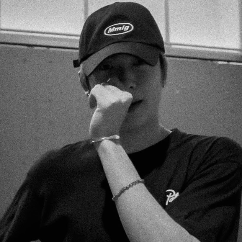 ( #000000 🗯)

  🖤 Hi guys I’m ไครอน  𝖎𝖒𝖌 𝕵𝖆𝖊𝖍𝖞𝖚𝖓 97  I’m gonna  ˓ แลกฟอล 𓐄 ตามทัก ˒ 

   / / ยพท ลฟตท 🛒