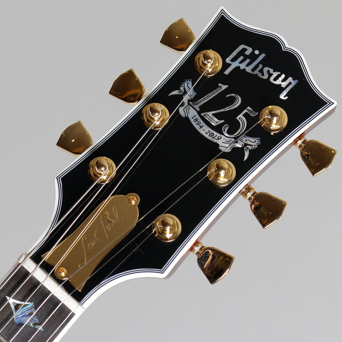 Twitter पर 三木楽器アメリカ村店 Gibson 125th Anniversary Les Paul Supreme Autumn Burst 9 125 4a Quilted Mapleを採用したトップもさることながら ボディバックにも深く美しいキルトメイプルをアーチドにて採用 Gibsonの歴史を記念した特別なレスポールが