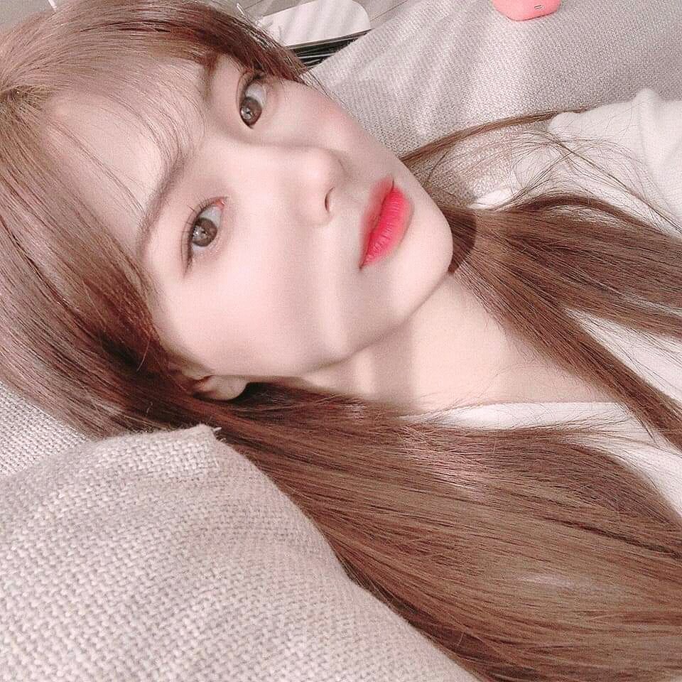 KPOPAdd41361300's tweet photo. Kang Hyewon😘😍😍
*credittoallrespectiveowner

#follobackforfolloback
#FolloMe #follo4folloback #follwtrick #folloback #Folllow #follomeback #like #likeforlike #LikeForLikes #like4likes #IZONE #Kanghyewon https://t.co/ckXG1jHaZe